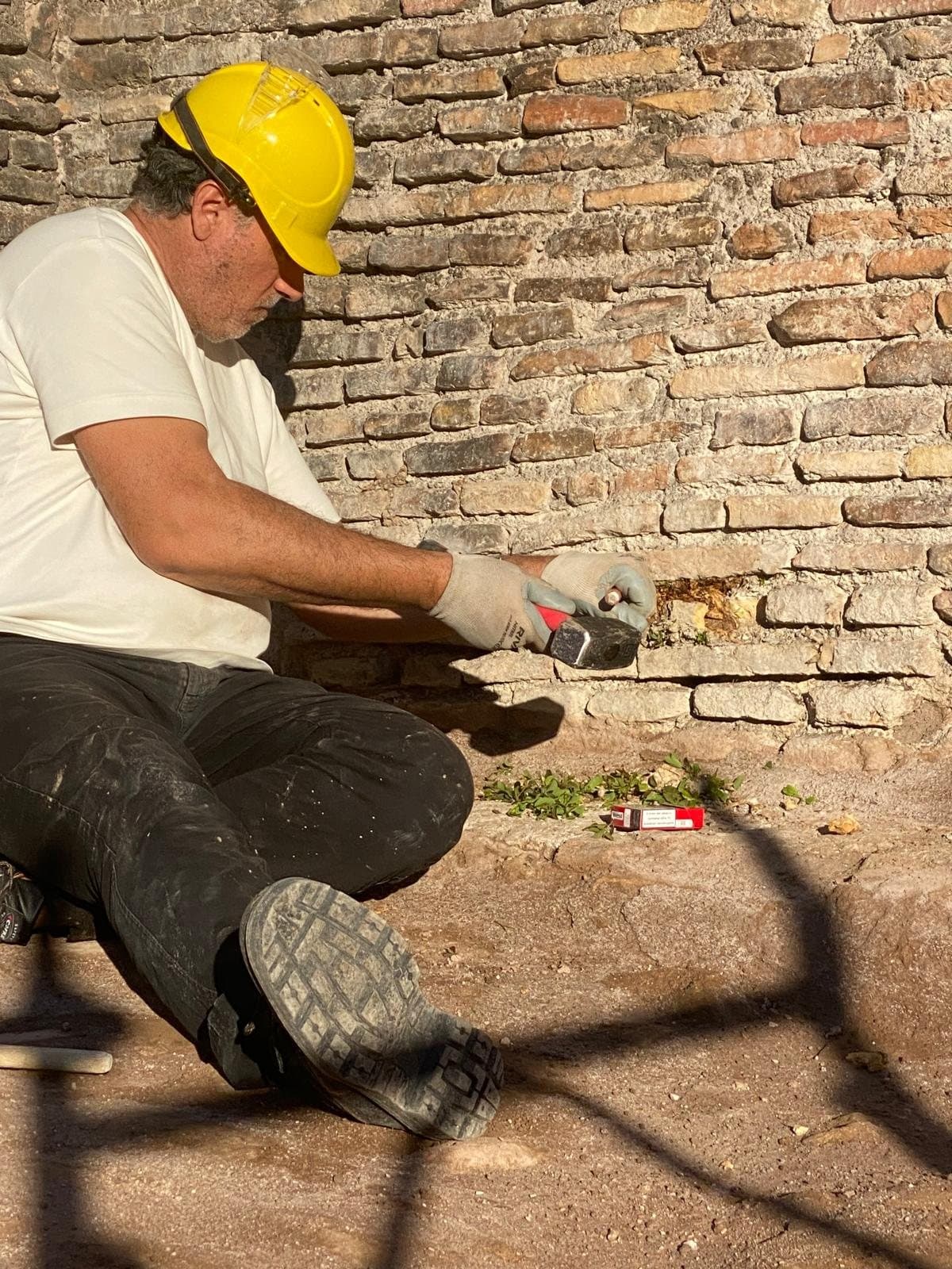 Sequence of brick arches — heritage context